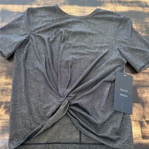 LULULEMON SPECIAL EDITION Gray Tie Front Short Sleeve T-Shirt